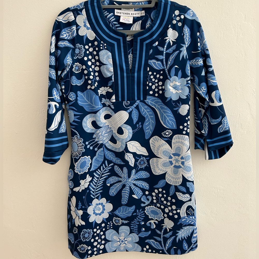 Gretchen Scott dress, small, 97% polyester, 3% spandex